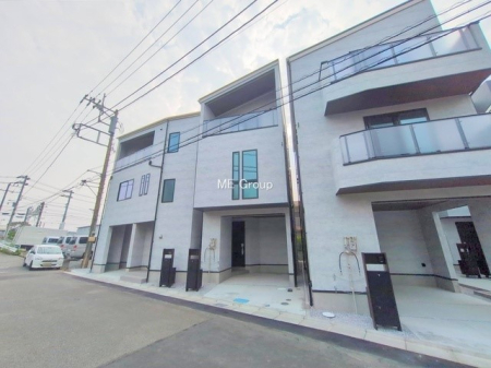 ���n�O�ώʐ^ �O�ρ��V������炵���n�܂�ꏊ�ŁA�Ƒ����J��[�߂�