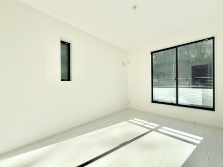 �Q�� ���������̔z�u��ʋC���̗ǂ��݌v�ŕ����̋�C�������炸�A��ɐV�N�ȋ�C������܂�