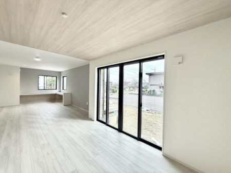 ���̑����� �������ӂƂ����u�ԂɍK����������A�S�n�悢�ꏊ