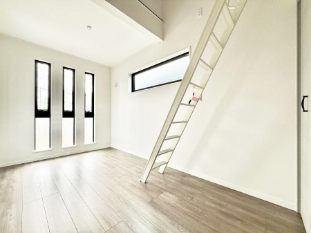 ���̑����� �������D��ŉ��₩�Ȏ��Ԃ��������