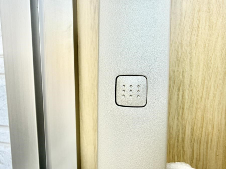 ���̑����� �ݔ�����y�Ƀ��b�N�����ł��܂���