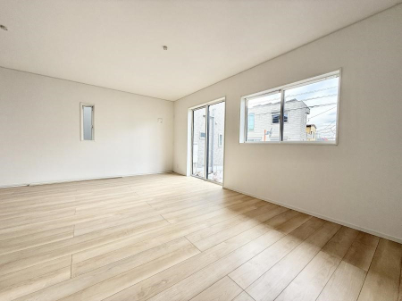 ���r���O ���������R�Ɖ�b�����܂��A�S�n�悢�ЂƂƂ�