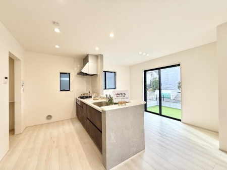 �L�b�`�� ����