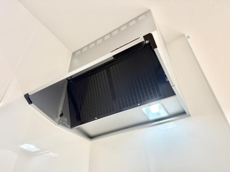 ���̑����� �ݔ����������̏��C����������C��ɗU������A�����I�ɔr�����ł��܂��B