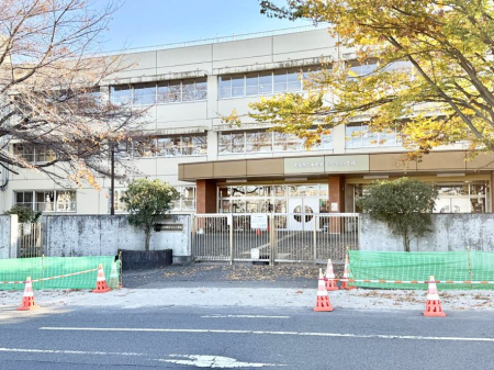 ���ӊ� ���w�Z 1300m ���c�s���{���c�ЂȂ����w�Z