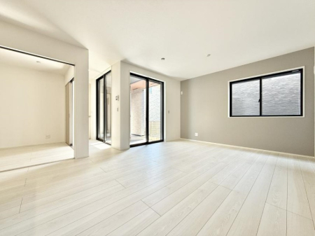 ���̑����� �������Ƒ��̏Ί炪���ӂ��A���났�̋��