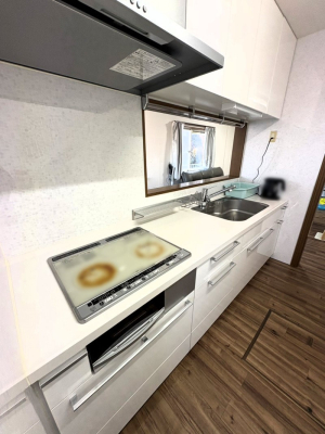 �L�b�`�� ���������y���݂ƐH�ׂ�K����͂���L�b�`��