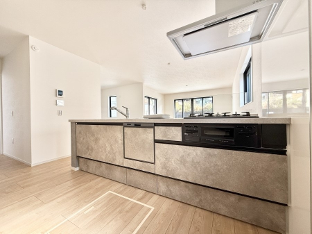 �L�b�`�� �������Ƒ����J��[�߂�A������̂���L�b�`��