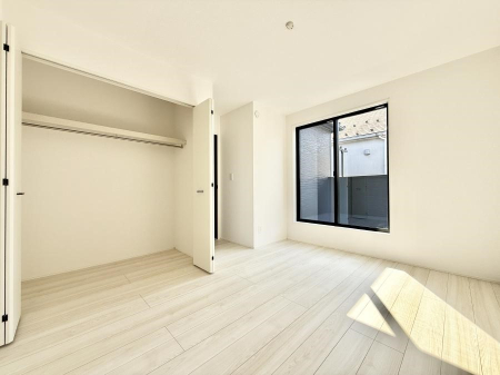 �Q�� ���������̔z�u��ʋC���̗ǂ��݌v�ŕ����̋�C�������炸�A��ɐV�N�ȋ�C������܂�