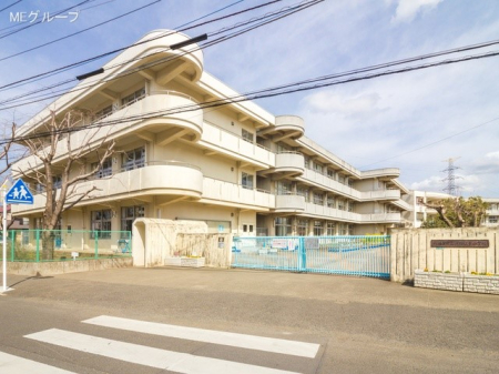 ���ӊ� ���w�Z 1520m ���͌��s������ӏ��w�Z�����w�Z