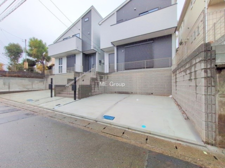  �O�ρ��J�[�X�y�[�X�L