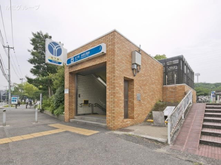 ���ӊ� �w 640m ���l�s�u���[���C���u�ݍ������v�w