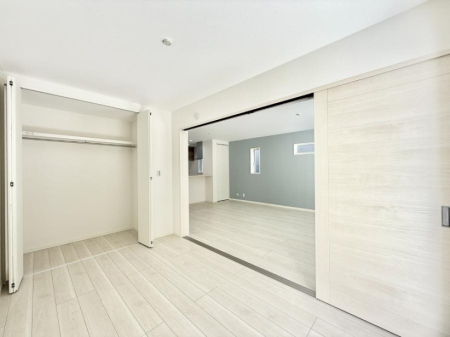 �q������ �������Ƌ�⃌�C�A�E�g�����R�ɔz�u�ł��邽�ߎg�����肪�ǂ����K�ɉ߂����܂�