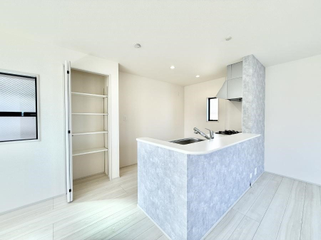 ���r���O ���������ƕ���������A�����b�N�X�ł�����