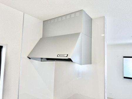 ���̑����� �ݔ����t�[�h�ɕ����Ă���ׁA���������C��ɗU������A�����I�ɔr�����ł��܂�