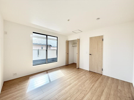 ���̑����� �������D��ŉ��₩�Ȏ��Ԃ��������