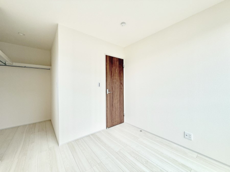 �q������ �������v���C�x�[�g��ԂƂ��ĐÂ��ŗ�������������񋟂��Ă���܂�