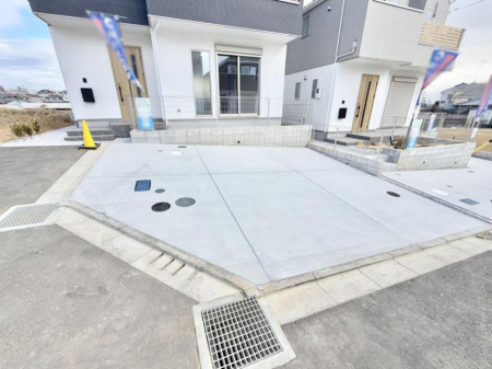  �O�ρ��J�[�X�y�[�X�L