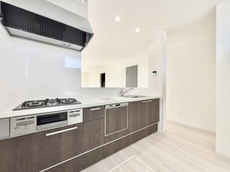 �L�b�`�� �������V���v���Ŕ������S�n�悢���Ԃ𐶂ރL�b�`�����