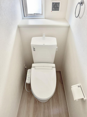 �g�C�� �����������g���ꏊ�����炱���A������������