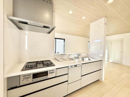 �L�b�`�� �������Ƒ����J��[�߂�A������̂���L�b�`��