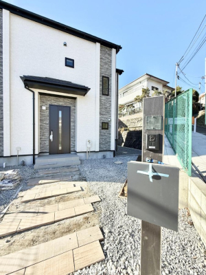 ���n�O�ώʐ^ �O�ρ��Ƒ��݂�Ȃ��Ί�ŉ߂�����A���S���̂���Z�܂�