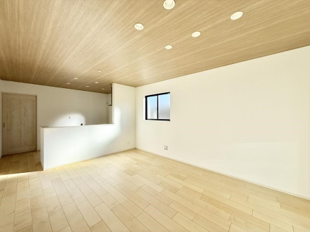 ���r���O ���������R�Ɖ�b�����܂��A�S�n�悢�ЂƂƂ�