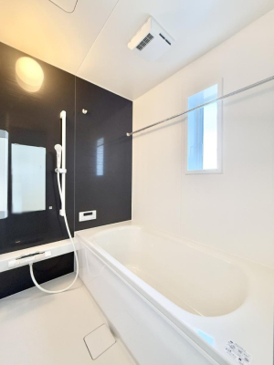 ���� �����������b�N�X�ł���A���₩�ȕ��͋C�ł�