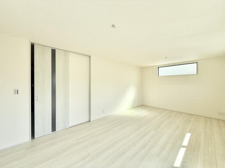 ���r���O ���������R�Ɖ�b�����܂��A�S�n�悢�ЂƂƂ�