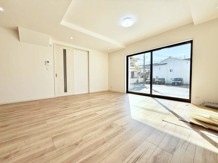 ���r���O ���������ƕ���������A�����b�N�X�ł�����