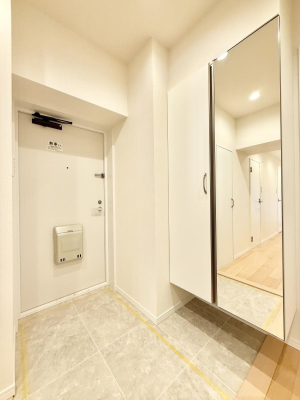 ���� ����