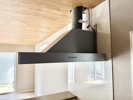 ���̑����� �ݔ����������̏��C����������C��ɗU������A�����I�ɔr�����ł��܂��B