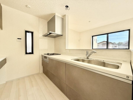 �L�b�`�� ���������y���݂ƐH�ׂ�K����͂���L�b�`��