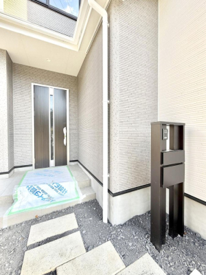 ���� �O�ρ� �V���v���Ŕ������A�Z�܂��̑���ۂ��ʂ錺�ւł�