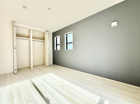 �Q�� ���������̔z�u��ʋC���̗ǂ��݌v�ŕ����̋�C�������炸�A��ɐV�N�ȋ�C������܂�