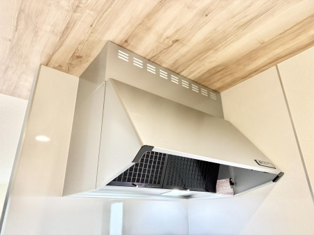 ���̑����� �ݔ����������̏��C����������C��ɗU������A�����I�ɔr�����ł��܂��B