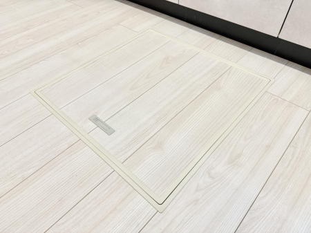 ���̑����� �ݔ����B�ꂽ���[�X�y�[�X�ŉƑS�̂��X�b�L��