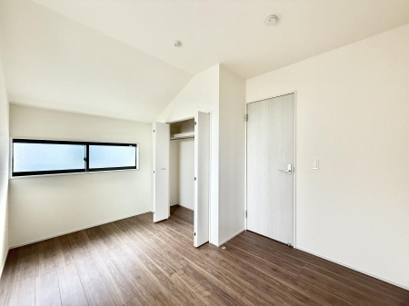 �Q�� ���������̔z�u��ʋC���̗ǂ��݌v�ŕ����̋�C�������炸�A��ɐV�N�ȋ�C������܂�