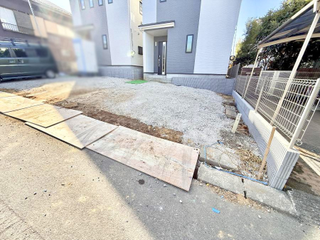  �O�ρ��J�[�X�y�[�X�L