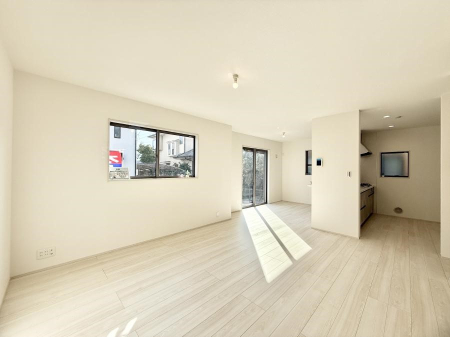 ���̑����� �������Ƒ��̏Ί炪���ӂ��A���났�̋��