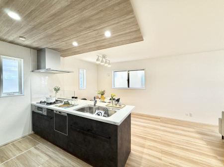 �L�b�`�� ����