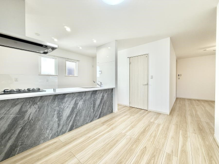 ���r���O ���������C�ɓ���̏ꏊ�ŁA�̂�т�Ƃ������Ԃ�