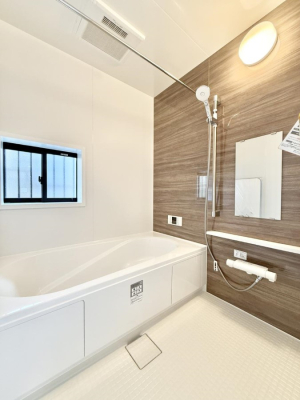 ���� ����