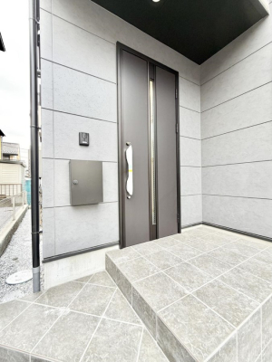 ���� �O��