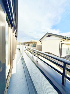 �o���R�j�[ ����