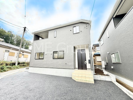 ���n�O�ώʐ^ �O�ρ��V������炵���n�܂�ꏊ�ŁA�Ƒ����J��[�߂�