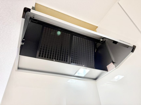 ���̑����� �ݔ����������̏��C����������C��ɗU������A�����I�ɔr�����ł��܂��B