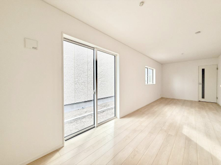 ���̑����� �������Ƒ��̏Ί炪���ӂ��A���났�̋��