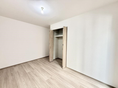 �q������ �����������̍D�݂ɍ��킹���C���e���A�𐮂��₷�����𔽉f�ł���ꏊ�ł�