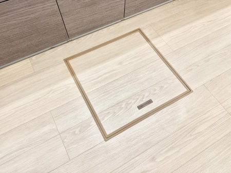 ���̑����� �ݔ����B�ꂽ���[�X�y�[�X�ŉƑS�̂��X�b�L��